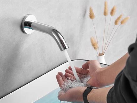 Chrome Automatic Bathroom Washing Hands Tap Wall Mounted Sensor Tap T0170